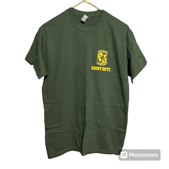 Army ROTC Men Leadership Excellence Crest Logo Green T-Shirt Size Small NEW - Picture 1 of 7